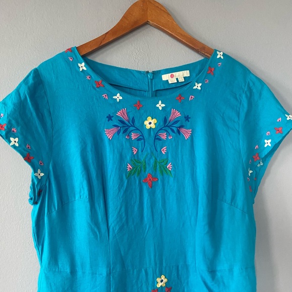 🛑SOLD BODEN Laura Linen Embroidered Dress in Blue Lagoon Size 14 - Picture 4 of 10